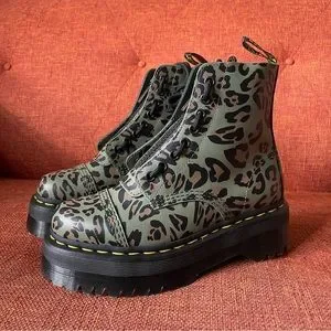 Martens Shoes Dr Martens Sinclair Distorted Leopard Print